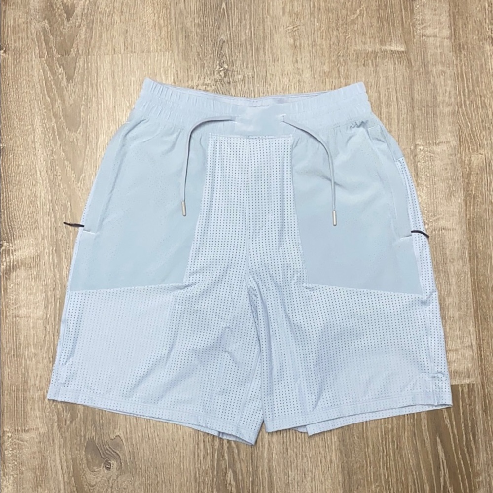 NWOT Lululemon Shorts *Liner*